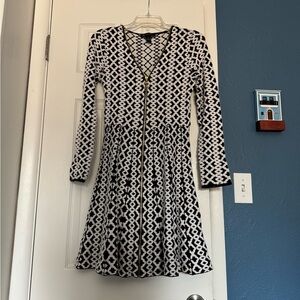 I.N.C. International Concepts Black and White Long Sleeve Patterned Mini Dress